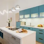 Homely - Luxurious, Spacious, Near Victory Column, River Apartament Berlin