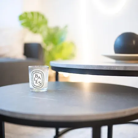 Apartmán Homely - Luxurious, Spacious, Near Victory Column, River Berlín