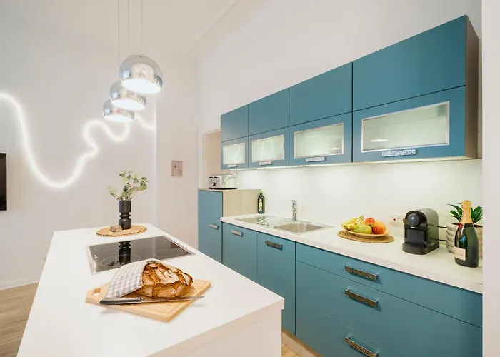 Apartamento Homely - Luxurious, Spacious, Near Victory Column, River