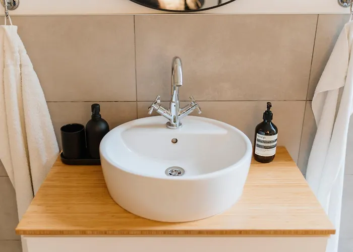 Homely - Luxurious, Spacious, Near Victory Column, River * ベルリン